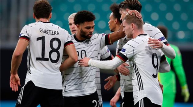 ألمانيا من مباراة أوكرانيا ألمانيا من مباراة أوكرانيا