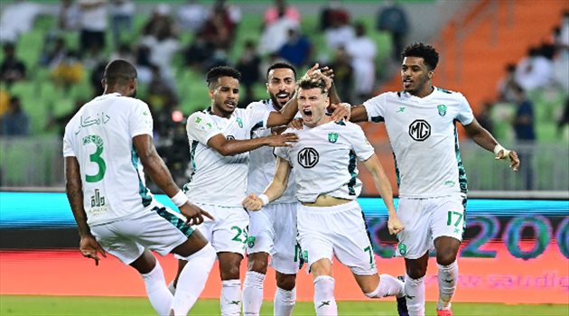 الأهلي من مباراة الشباب الأهلي من مباراة الشباب