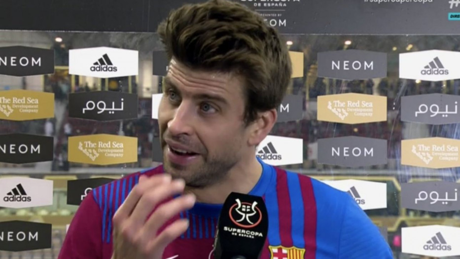 بيكيه مدافع برشلونة بيكيه مدافع برشلونة
